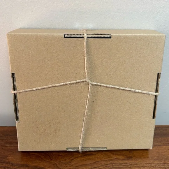 Lot of Two New “Hello Spring” Items by Rae Dunn. - Picture 9 of 11